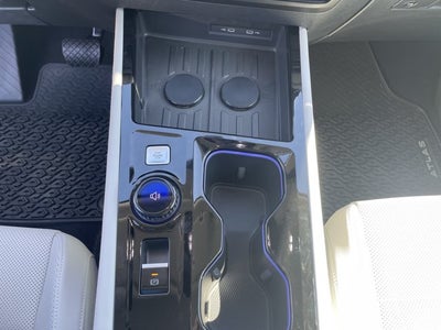 2027 Volkswagen Atlas SE w/Technology