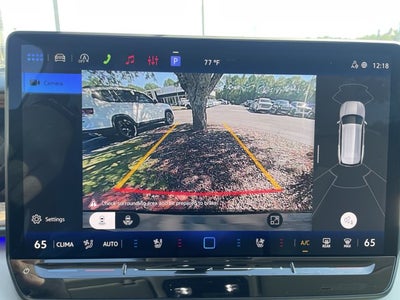 2027 Volkswagen Atlas SE w/Technology