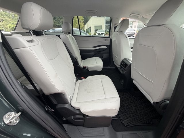 2027 Volkswagen Atlas SE w/Technology