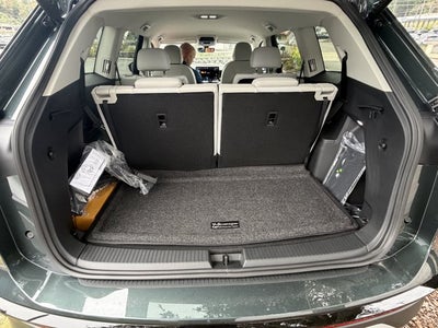 2027 Volkswagen Atlas SE w/Technology