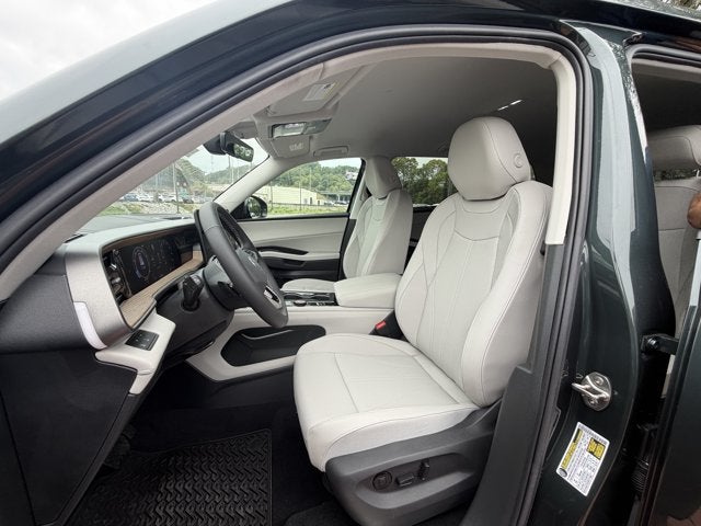 2027 Volkswagen Atlas SE w/Technology