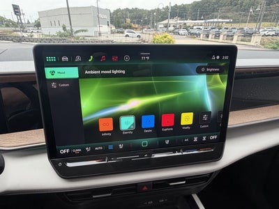 2027 Volkswagen Atlas SE w/Technology