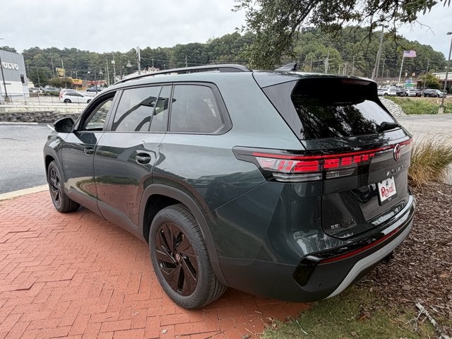 2027 Volkswagen Atlas SE w/Technology