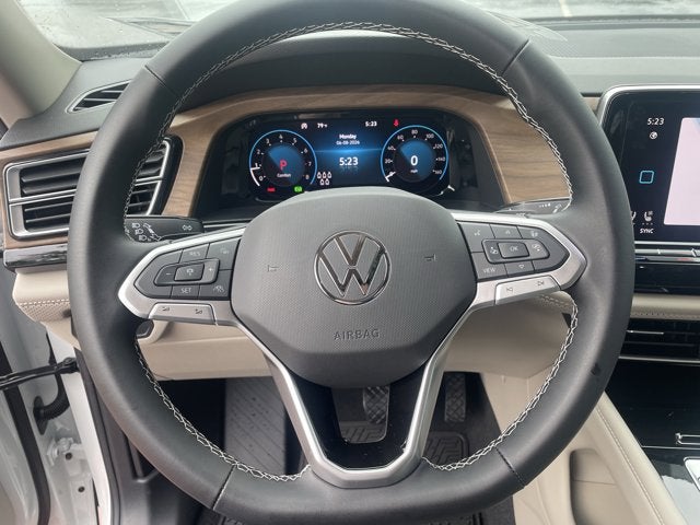 2026 Volkswagen Atlas 2.0T SE w/Technology