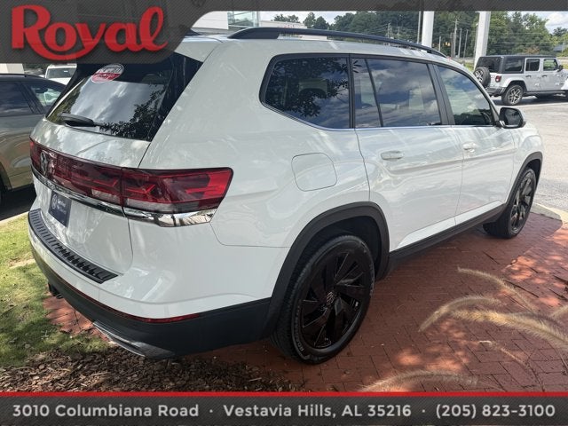 2024 Volkswagen Atlas 2.0T SE w/Technology