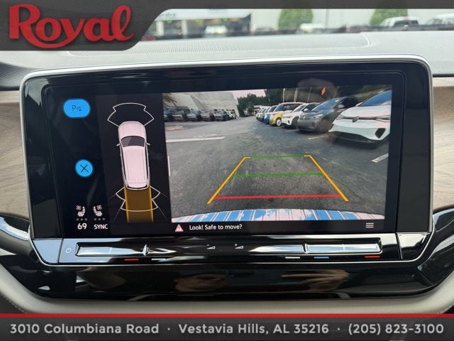 2025 Volkswagen Atlas 2.0T SE w/Technology