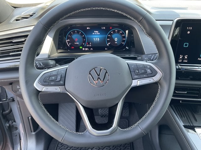 2026 Volkswagen Atlas Cross Sport 2.0T SE w/Technology