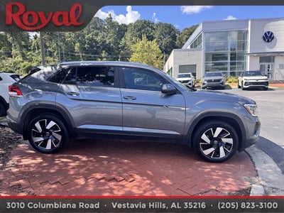 2024 Volkswagen Atlas Cross Sport 2.0T SE w/Technology