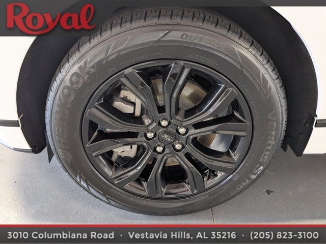 2023 Ford Edge SE