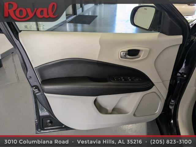 2019 Jeep Compass Latitude w/Sun/Wheel Pkg