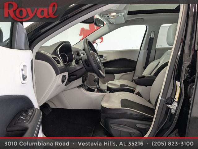 2019 Jeep Compass Latitude w/Sun/Wheel Pkg
