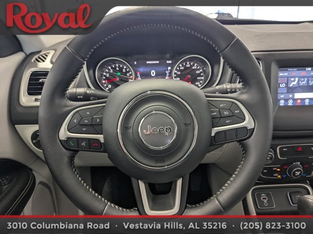 2019 Jeep Compass Latitude w/Sun/Wheel Pkg