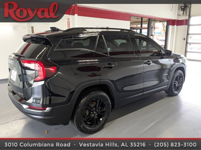 2023 GMC Terrain AT4