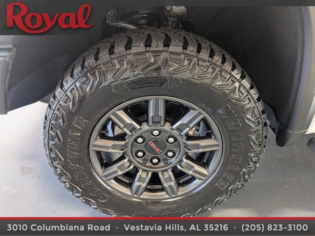 2025 GMC Sierra 1500 AT4X