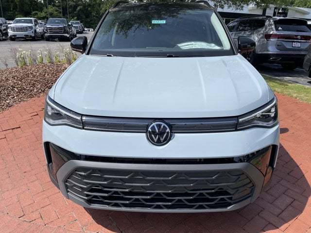 2026 Volkswagen Taos SE Black