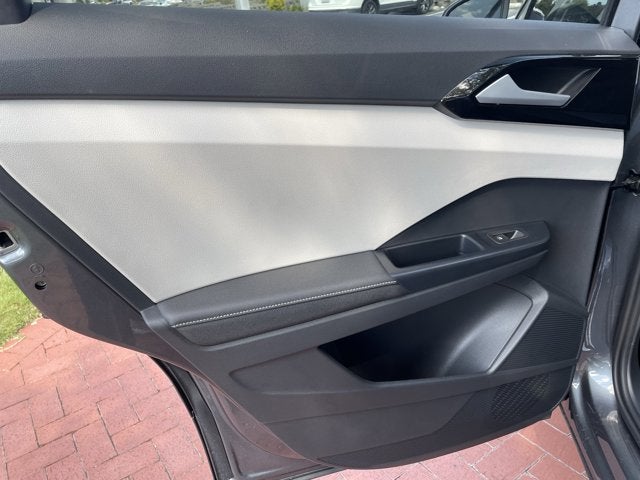 2025 Volkswagen Taos S