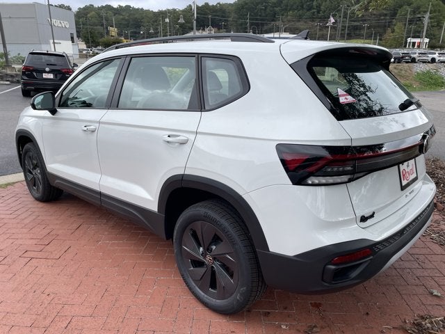 2027 Volkswagen Taos S