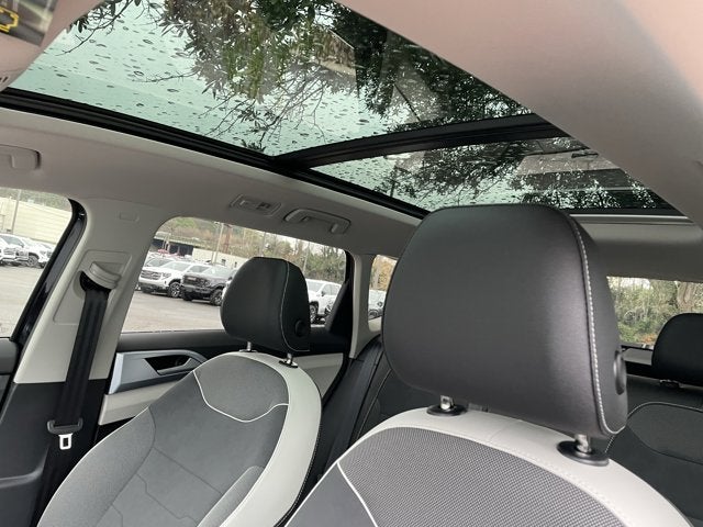 2026 Volkswagen Taos SE