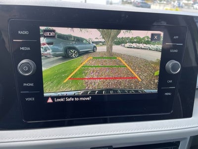 2025 Volkswagen Taos SE