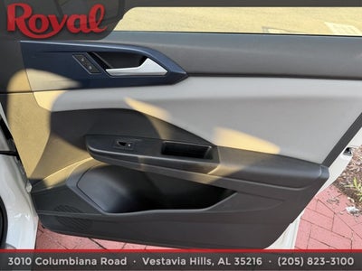 2023 Volkswagen Taos SE