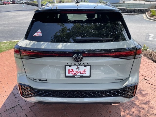 2026 Volkswagen Tiguan SE R-Line Black