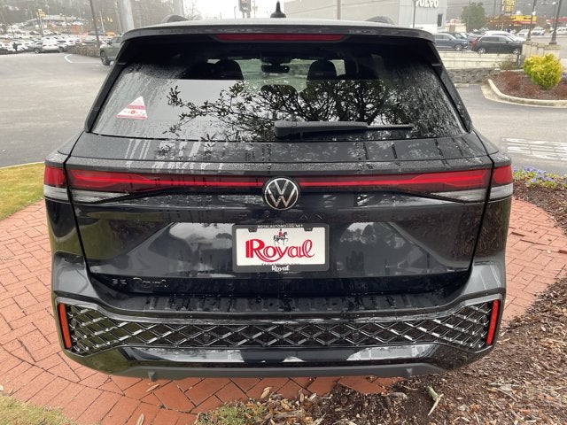 2026 Volkswagen Tiguan SE R-Line Black