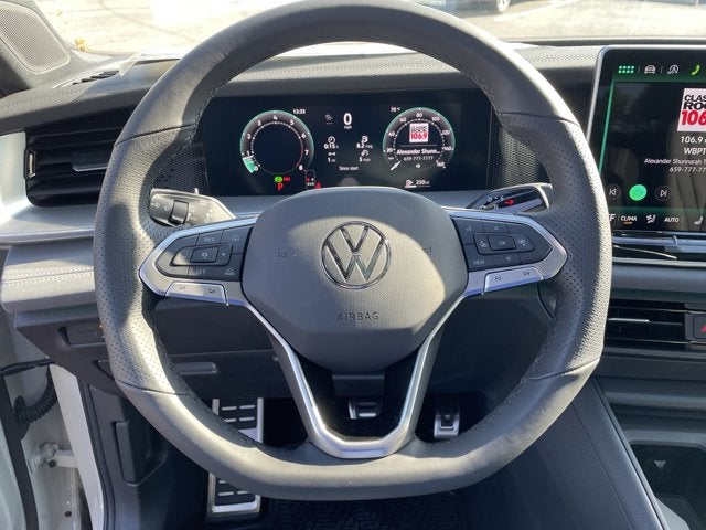 2026 Volkswagen Tiguan SE R-Line Black