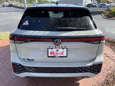 2026 Volkswagen Tiguan SE R-Line Black