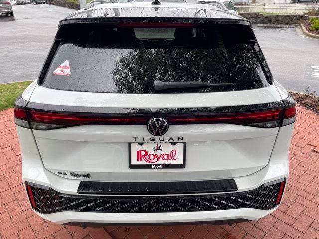 2026 Volkswagen Tiguan SE R-Line Black