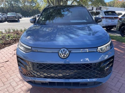 2026 Volkswagen Tiguan SE R-Line Black