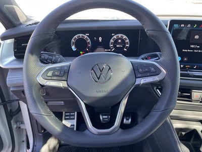 2026 Volkswagen Tiguan SE R-Line Black