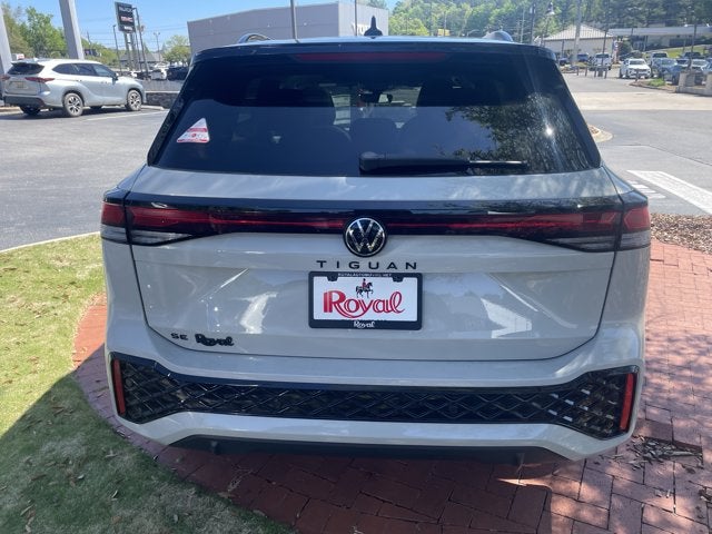 2026 Volkswagen Tiguan SE R-Line Black