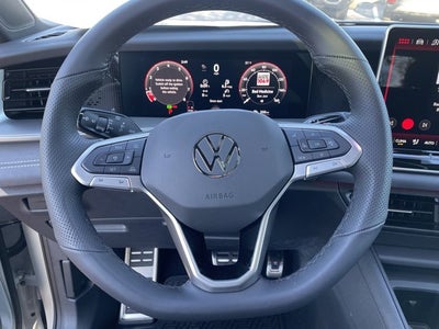 2026 Volkswagen Tiguan SE R-Line Black