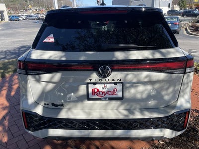 2026 Volkswagen Tiguan SE R-Line Black