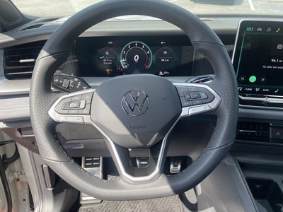 2026 Volkswagen Tiguan SE R-Line Black
