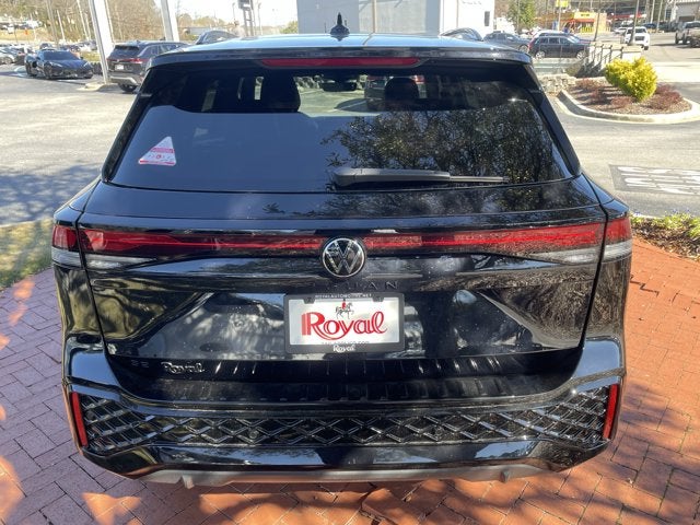 2026 Volkswagen Tiguan SE R-Line Black