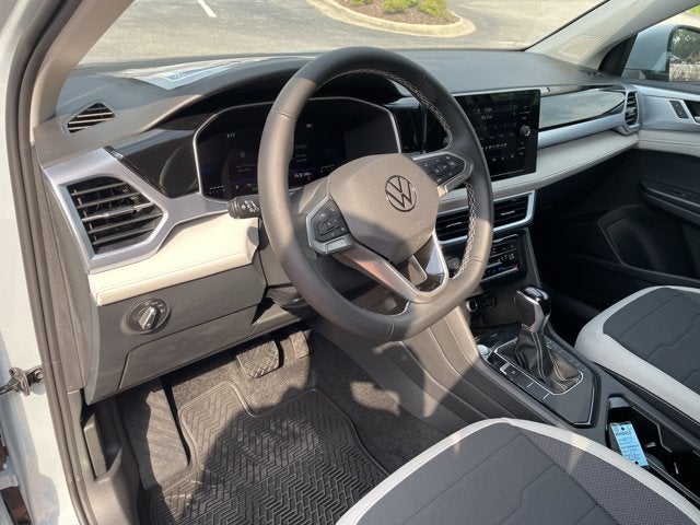 2026 Volkswagen Taos SE