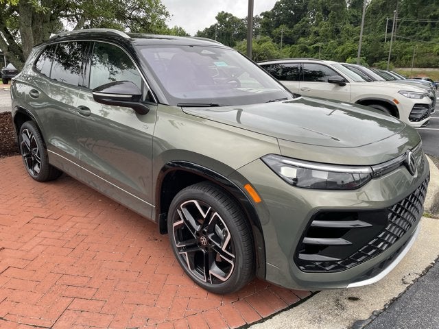 2026 Volkswagen Tiguan SEL R-Line Turbo