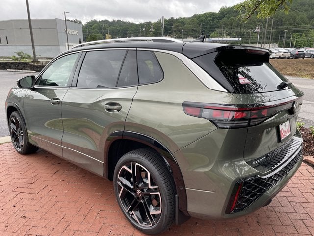 2026 Volkswagen Tiguan SEL R-Line Turbo