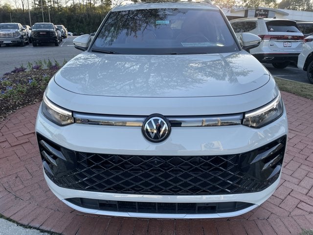 2026 Volkswagen Tiguan SEL R-Line Turbo