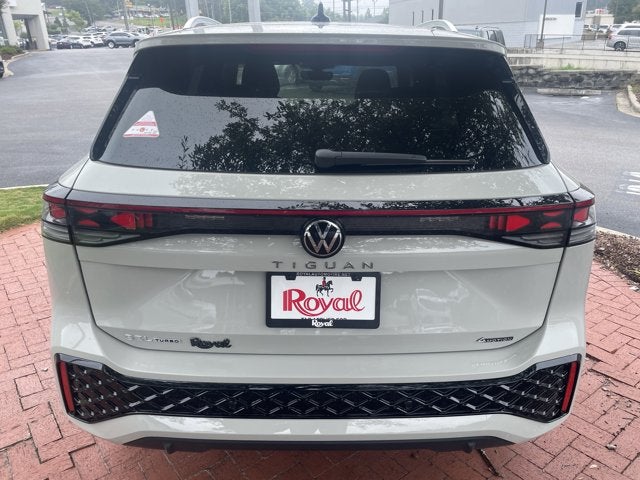 2026 Volkswagen Tiguan SEL R-Line Turbo