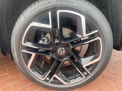 2026 Volkswagen Tiguan SEL R-Line Turbo