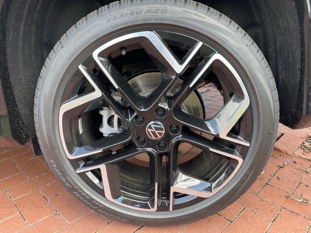 2026 Volkswagen Tiguan SEL R-Line Turbo
