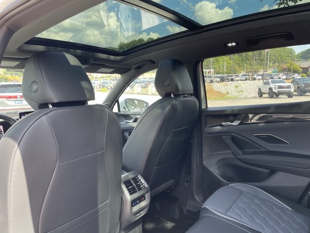 2026 Volkswagen Tiguan SEL R-Line Turbo