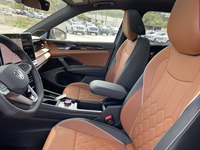 2026 Volkswagen Tiguan SEL R-Line Turbo