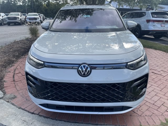 2026 Volkswagen Tiguan SEL R-Line Turbo