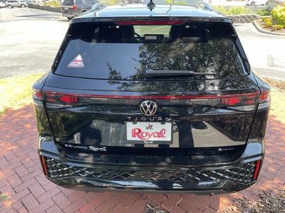 2026 Volkswagen Tiguan SEL R-Line Turbo
