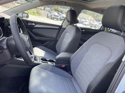 2027 Volkswagen Jetta SE