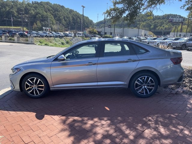 2027 Volkswagen Jetta SE
