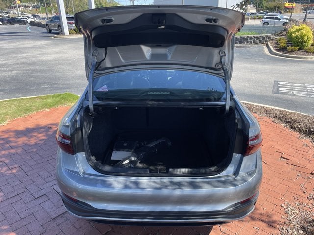 2027 Volkswagen Jetta SE